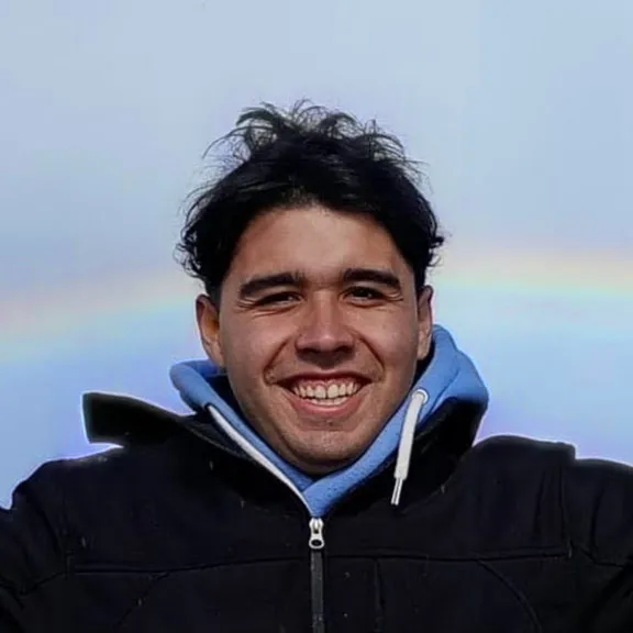 Una foto mía con un arcoiris detrás